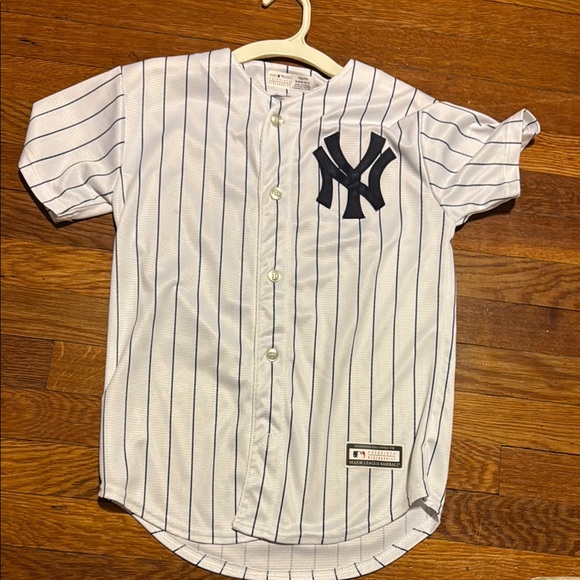 Aaron Judge New York Yankees jersey youth - Picture 1 of 3